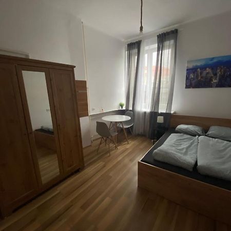 Classy Rooms In Old Town Krakkó Kültér fotó